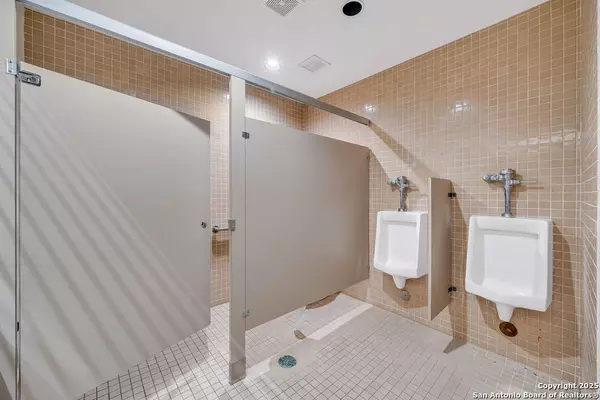 4242 Medical UNIT 2 San Antonio, TX 78229