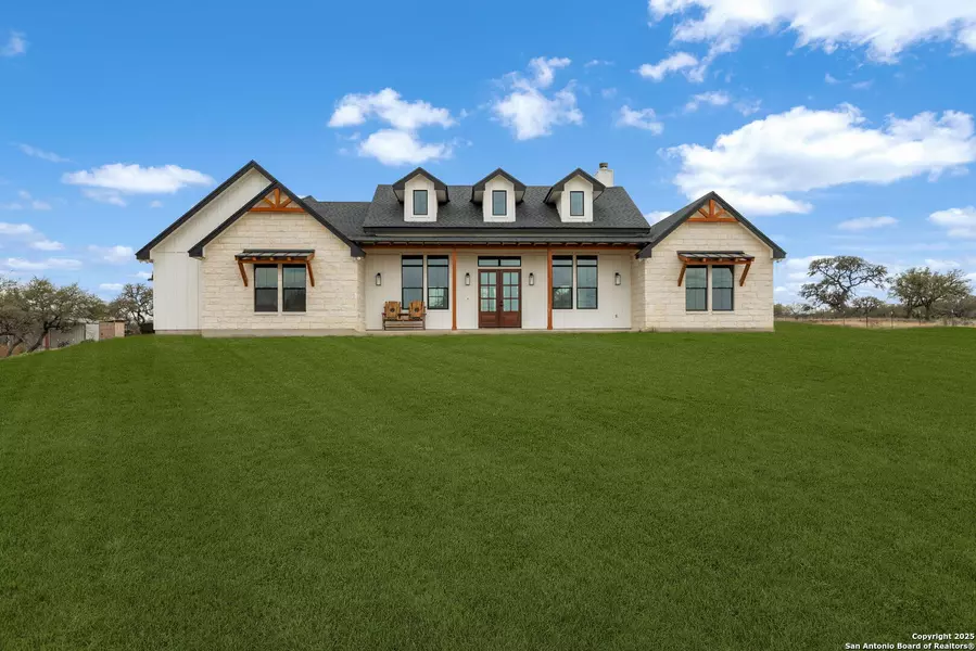 17 Greco Bend, Boerne, TX 78006