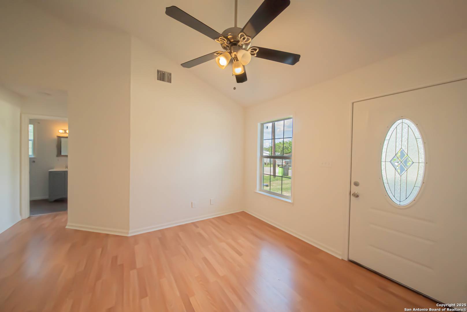 Bandera, TX 78003,289 Chaparral