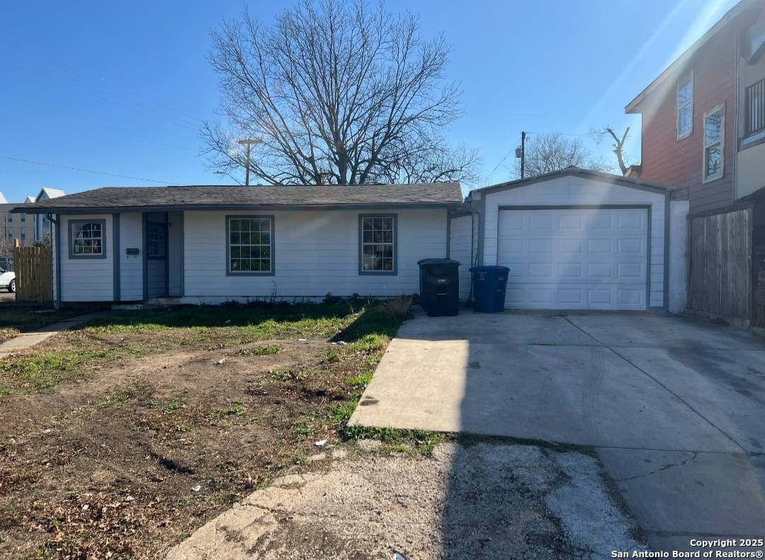 4402 Lark Ave, San Antonio, TX 78228