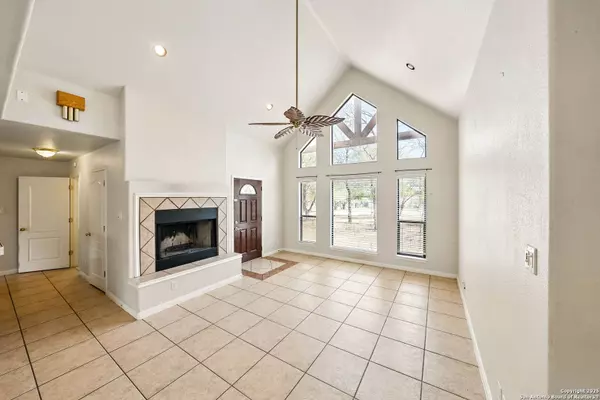 Floresville, TX 78114,941 Eagle Creek