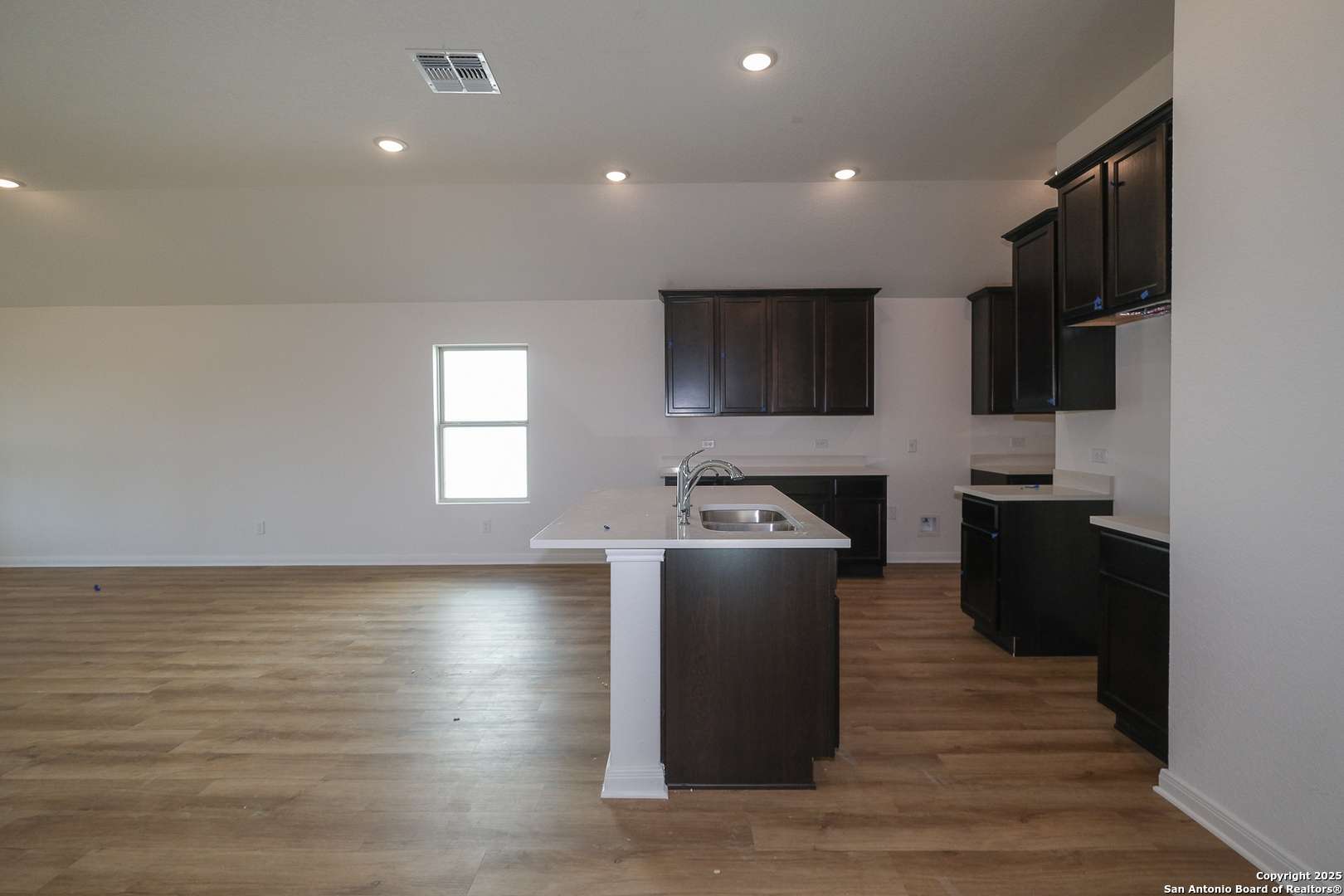 San Antonio, TX 78222,5930 Cienna Cove
