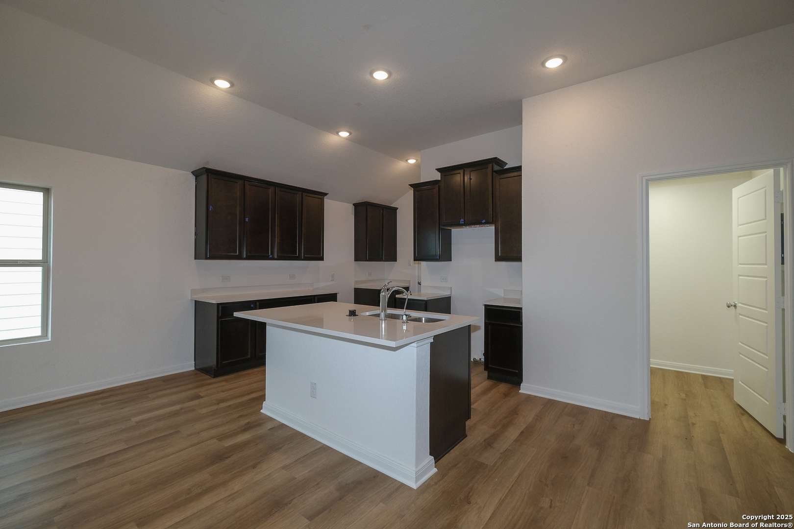 San Antonio, TX 78222,5930 Cienna Cove