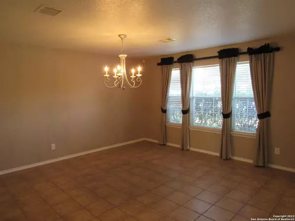 Live Oak, TX 78233-7236,11231 FOREST PASS CT