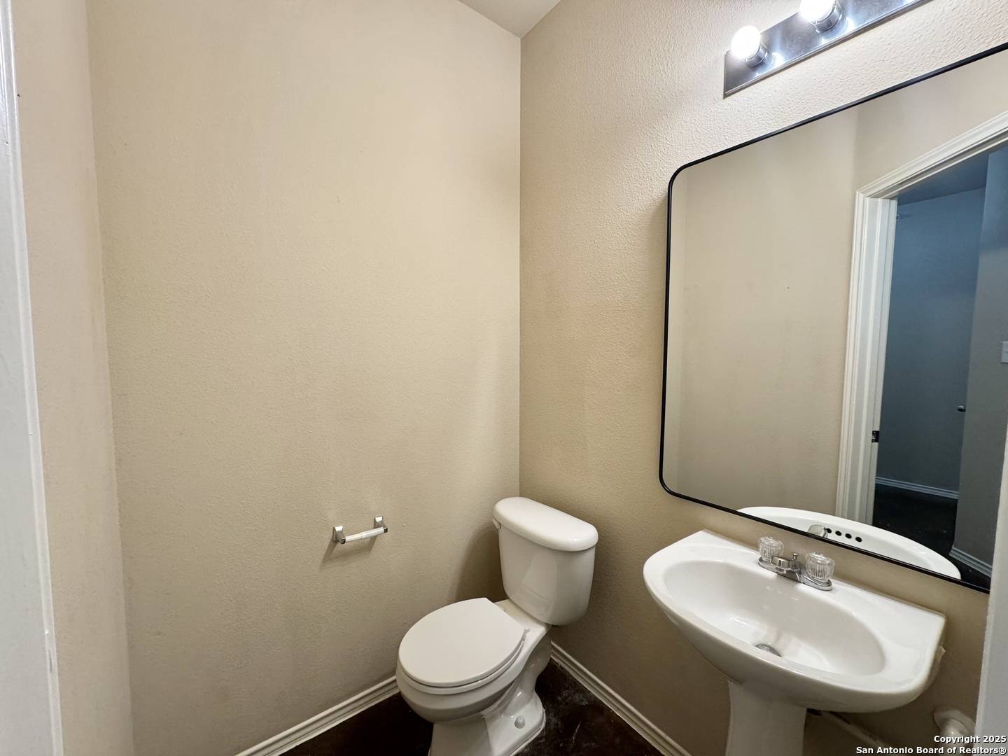 Universal City, TX 78148,10814 Mathom UNIT 2