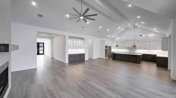 Castroville, TX 78009,164 Gather Street