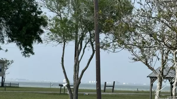 Port Lavaca, TX 77979,191 N Blackburn