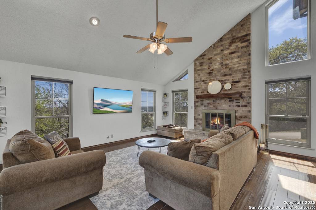 New Braunfels, TX 78130,7 Moss Rock