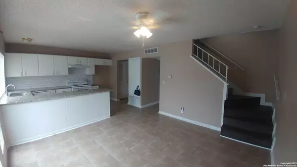 San Antonio, TX 78249,6605 Spring Hurst