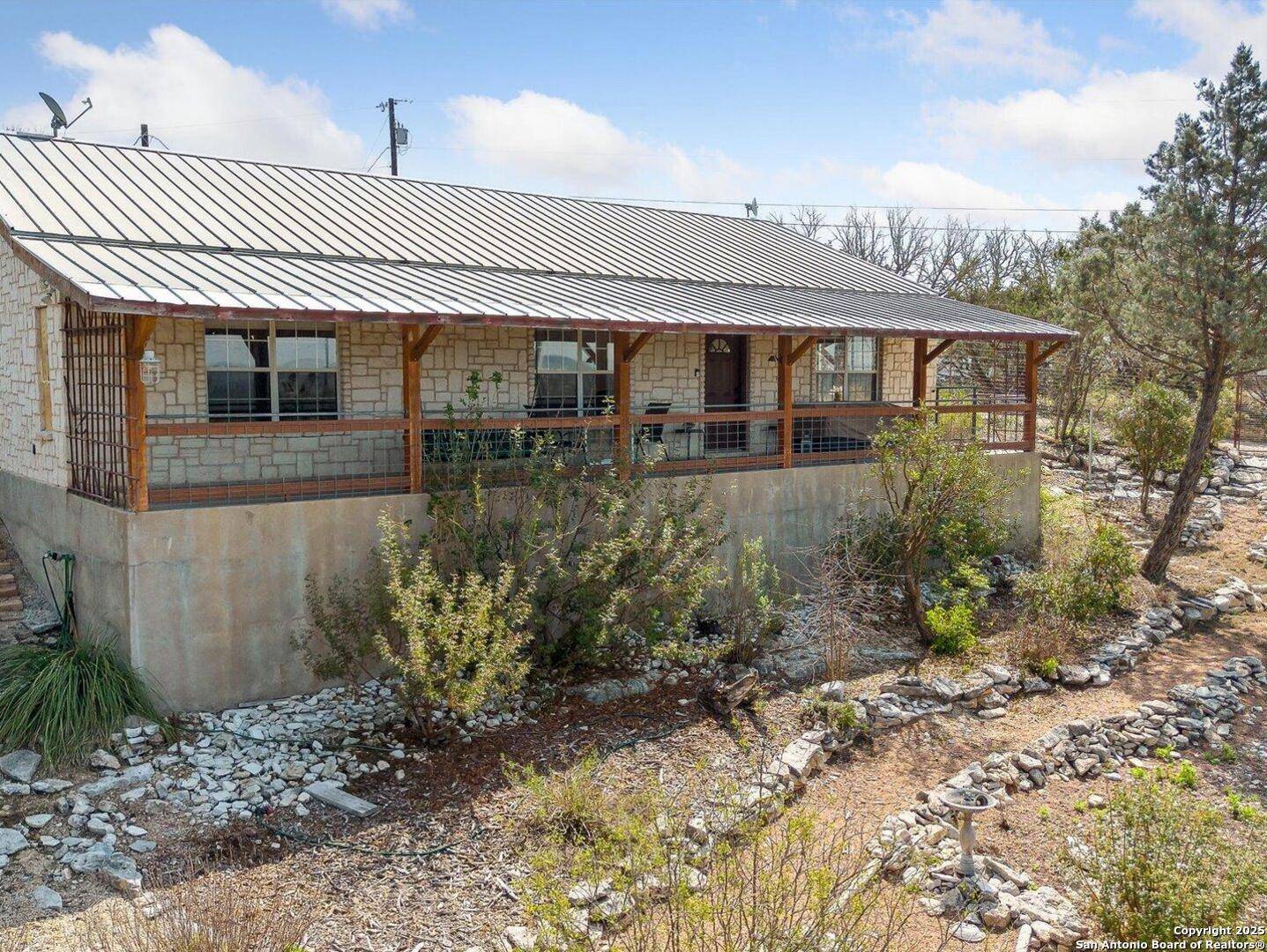 Kerrville, TX 78028,114 Solar Hill