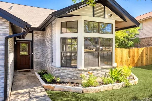 Converse, TX 78109,9835 Logans Ridge