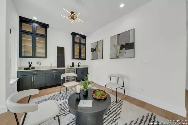 San Antonio, TX 78260,303 Pleasant Knoll