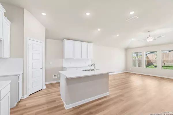 San Antonio, TX 78245,15451 Salmon Spring