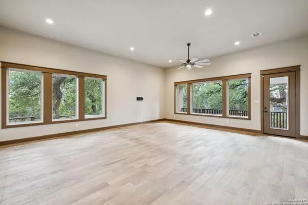 Blanco, TX 78606,114 C Chisholm