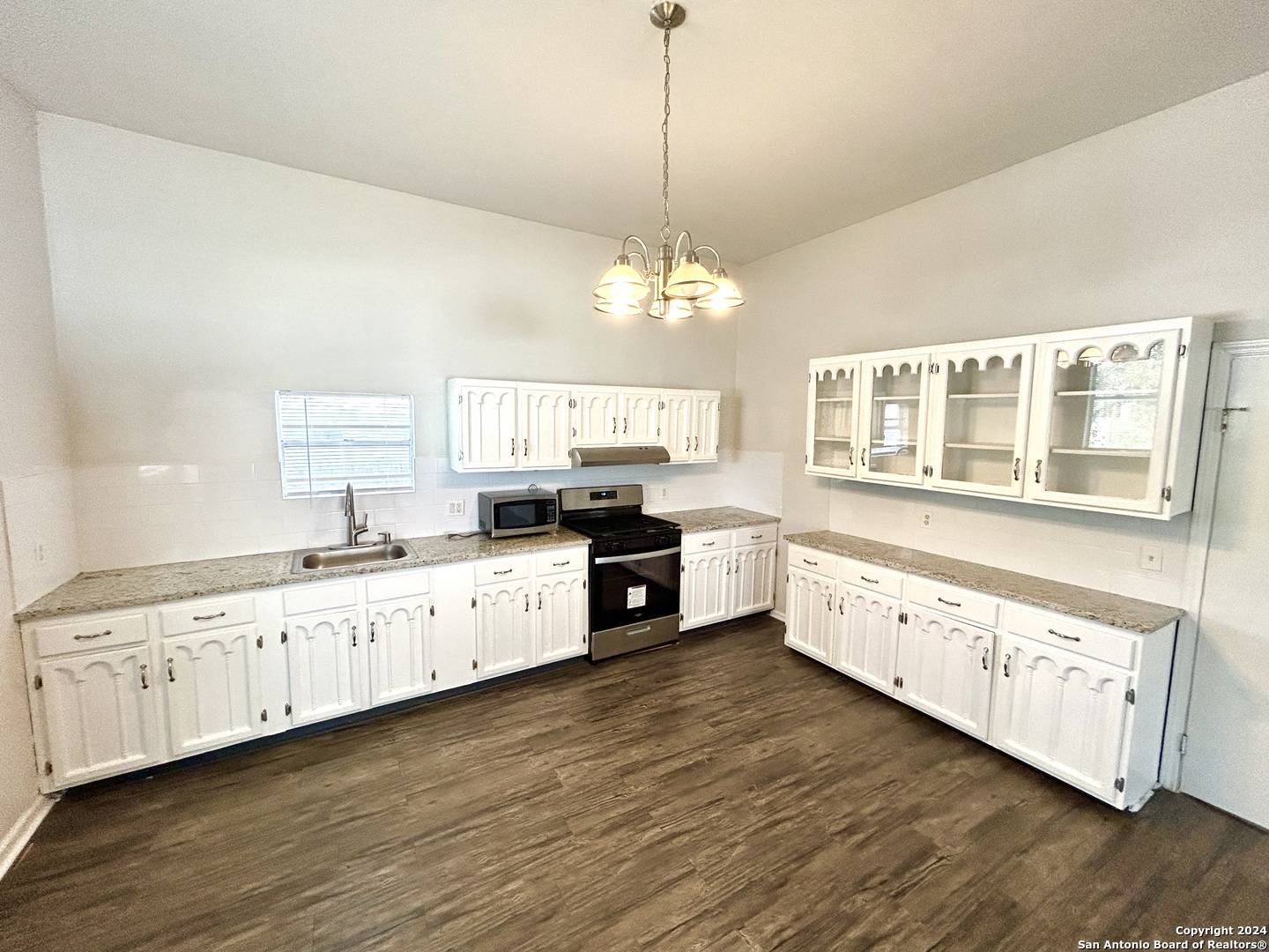 San Antonio, TX 78201,232 Cornell Ave UNIT 101