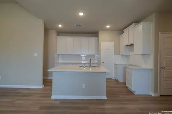 San Antonio, TX 78245,15459 Salmon Spring