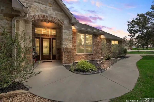 Spring Branch, TX 78070,209 Toucan