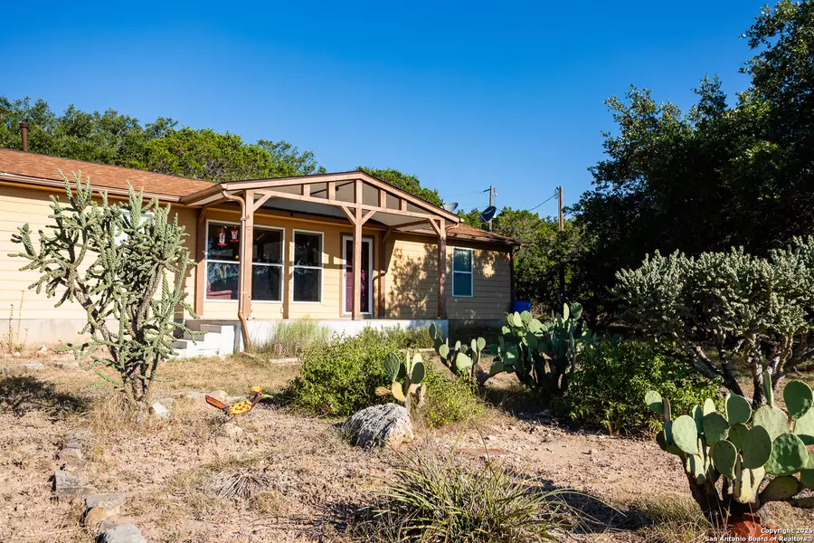 2844 bear springs, Pipe Creek, TX 78063