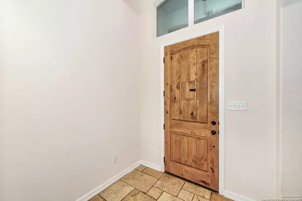 Spring Branch, TX 78070,521 Saxet Trail