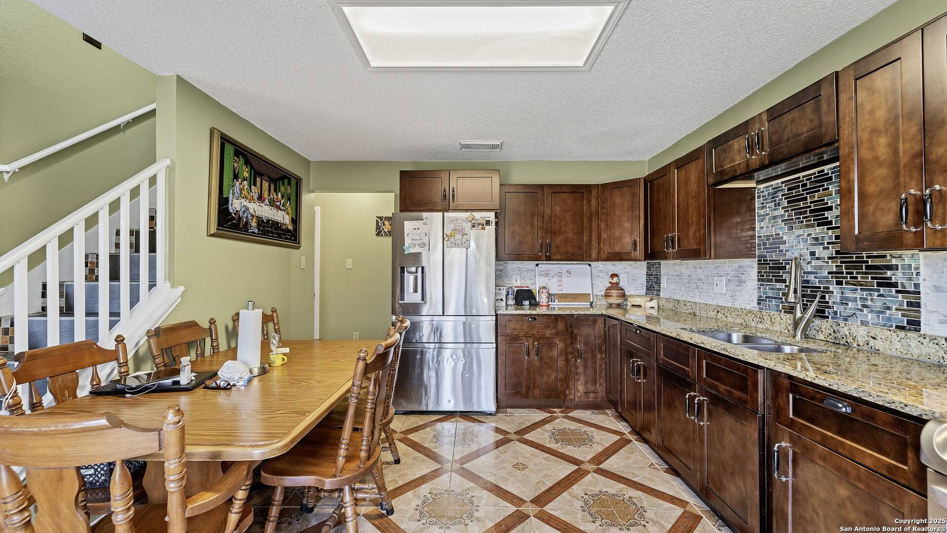 San Antonio, TX 78245,9939 Sunset Pl