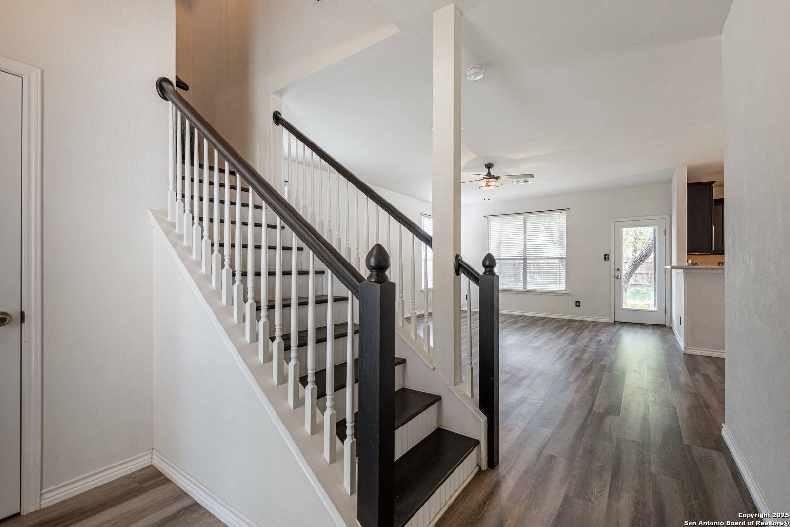 San Antonio, TX 78245,411 Dandelion Bend