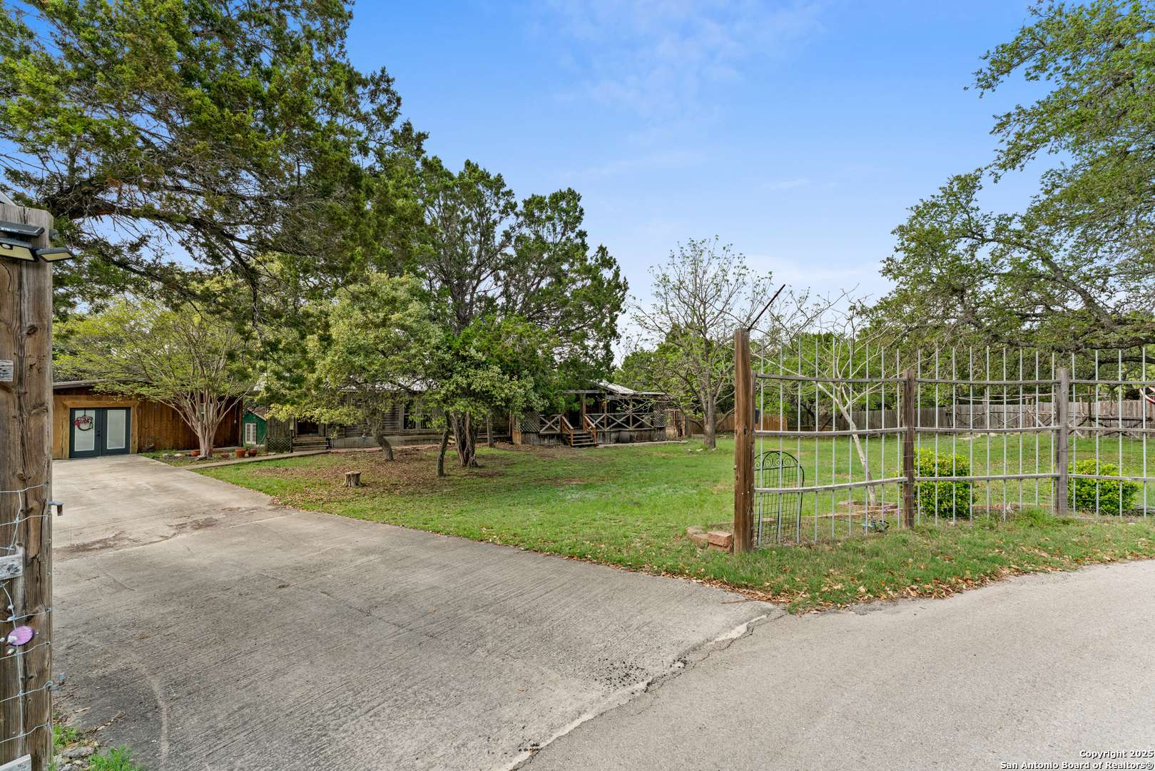 Spring Branch, TX 78070,2390 Elm Ridge