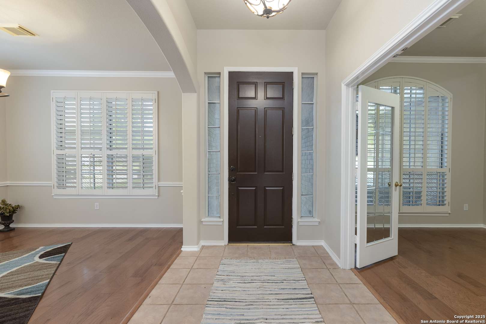 Cibolo, TX 78108,213 Oak Creek