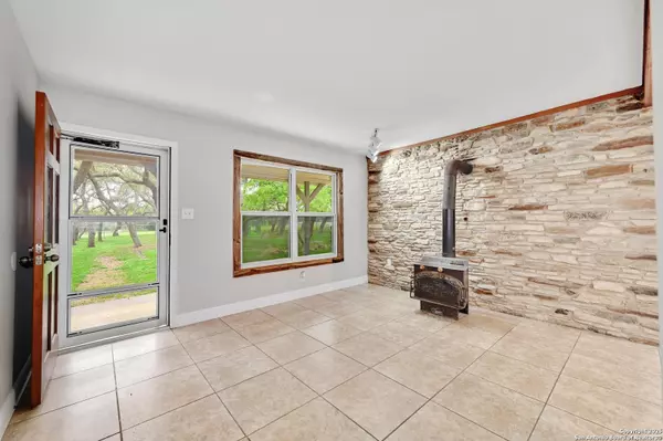 Blanco, TX 78606,100 Cherokee Ln