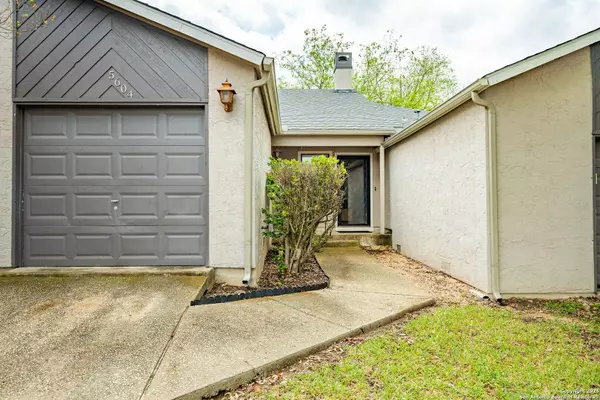 San Antonio, TX 78250,5604 Stream Valley Dr