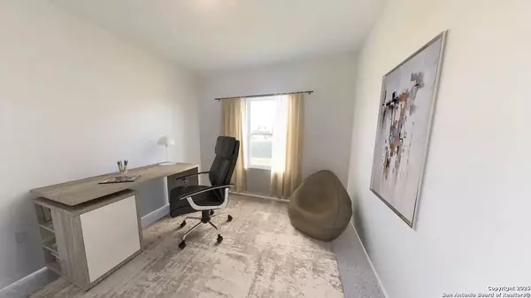 Adkins, TX 78101,10423 Placeaya Lake