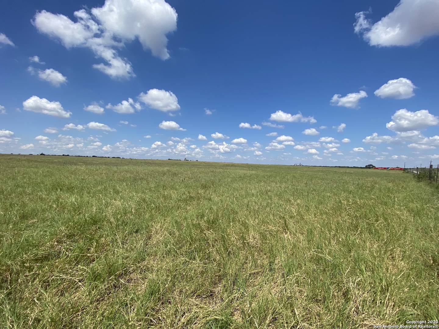 Floresville, TX 78114,10.01 AC 785 CR 305