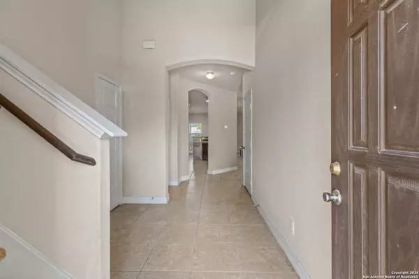 San Antonio, TX 78245,8907 Atwater Crk