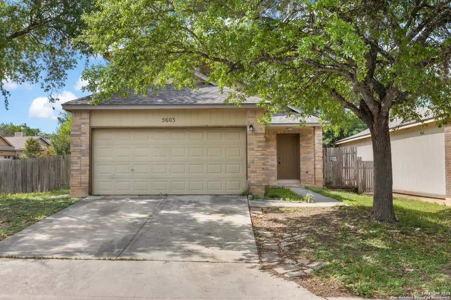 5603 spring moon, San Antonio, TX 78247