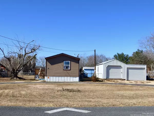 San Antonio, TX 78245,6111 PIONEER RDG