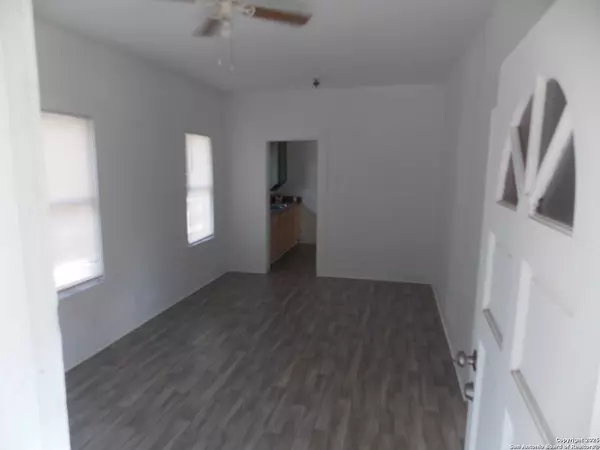 San Antonio, TX 78225,557 Barrett