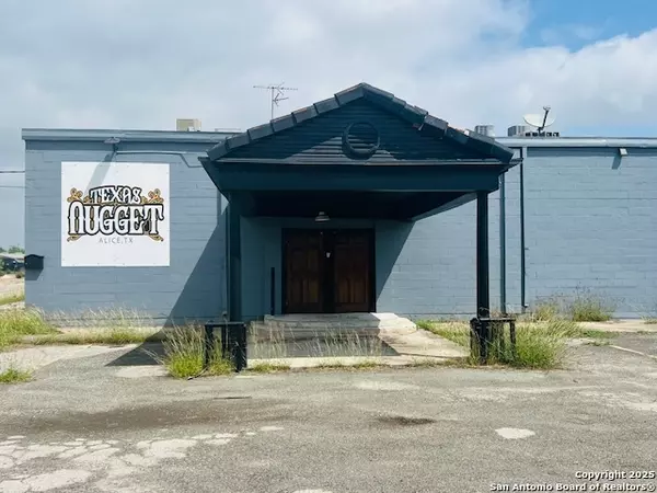 Alice, TX 78332,120 Aransas St.