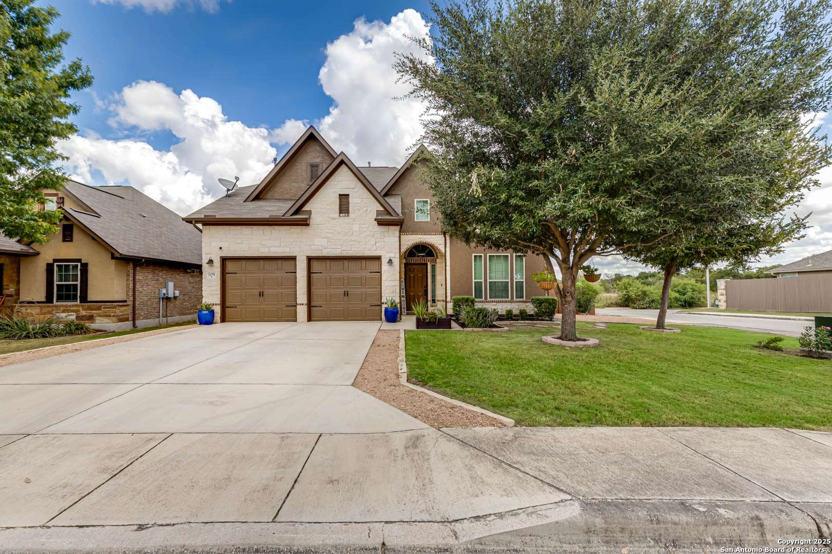New Braunfels, TX 78130,2051 Pecan Bend