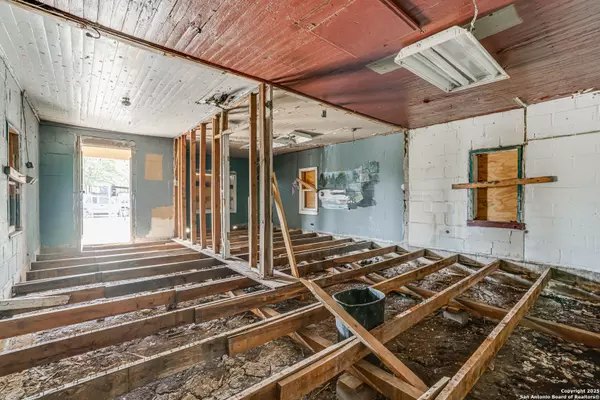 San Antonio, TX 78207,423 Hazel