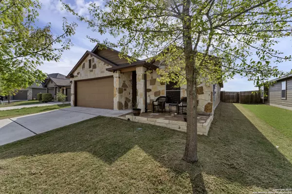 New Braunfels, TX 78130,962 Pumpkin