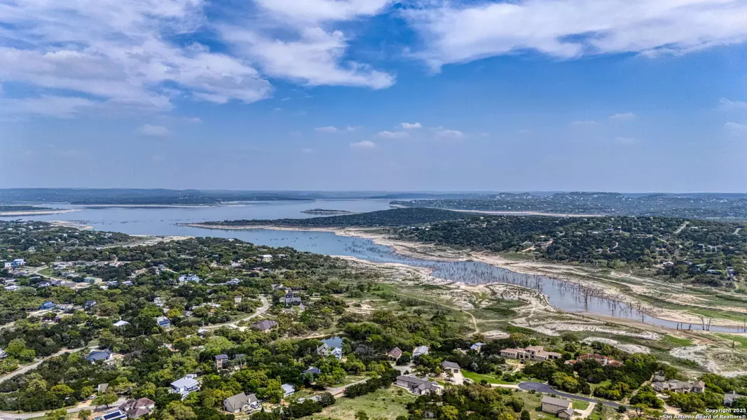 264 San Salvadore, Canyon Lake, TX 78133