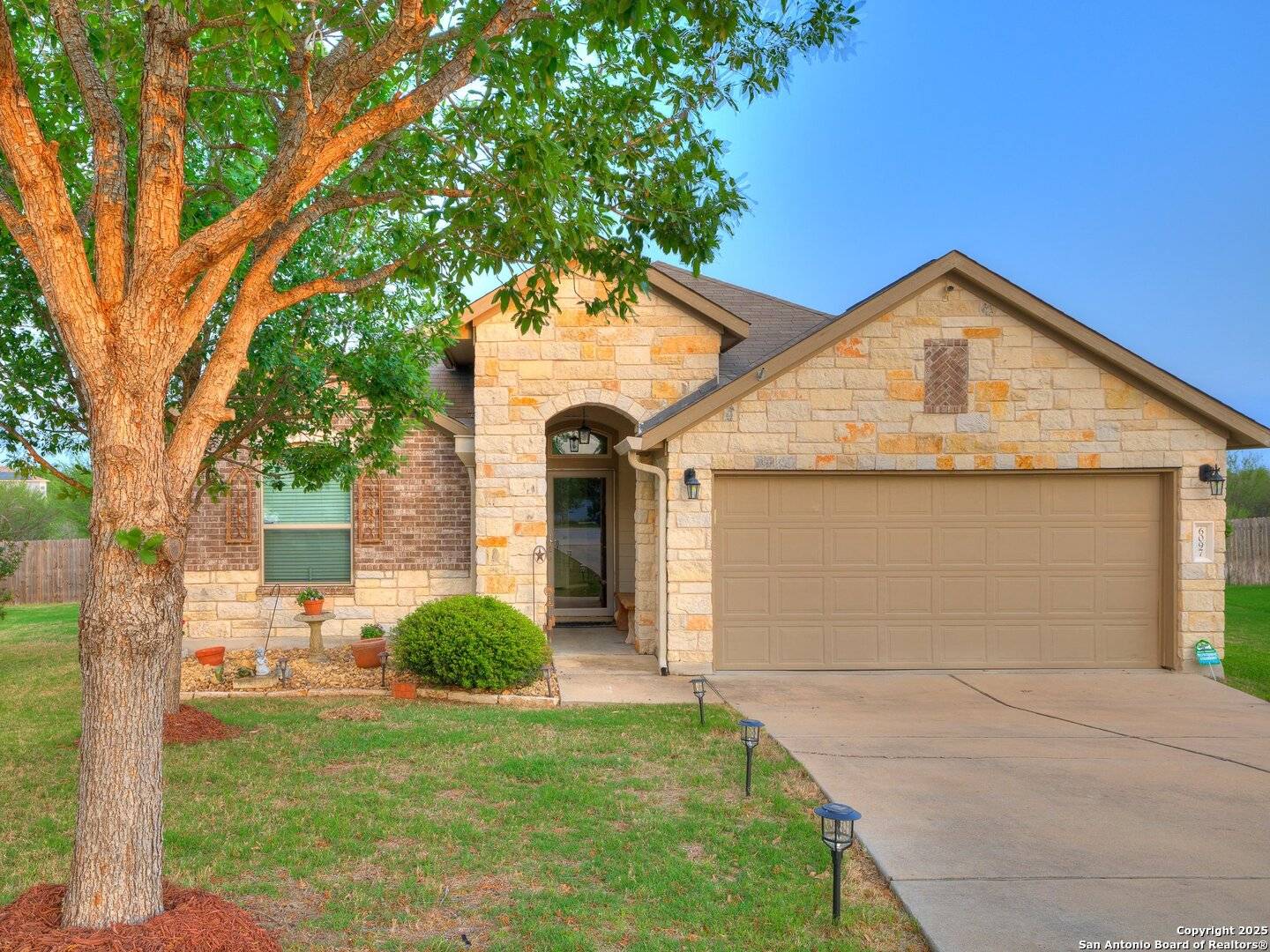 Buda, TX 78610,6097 Heron