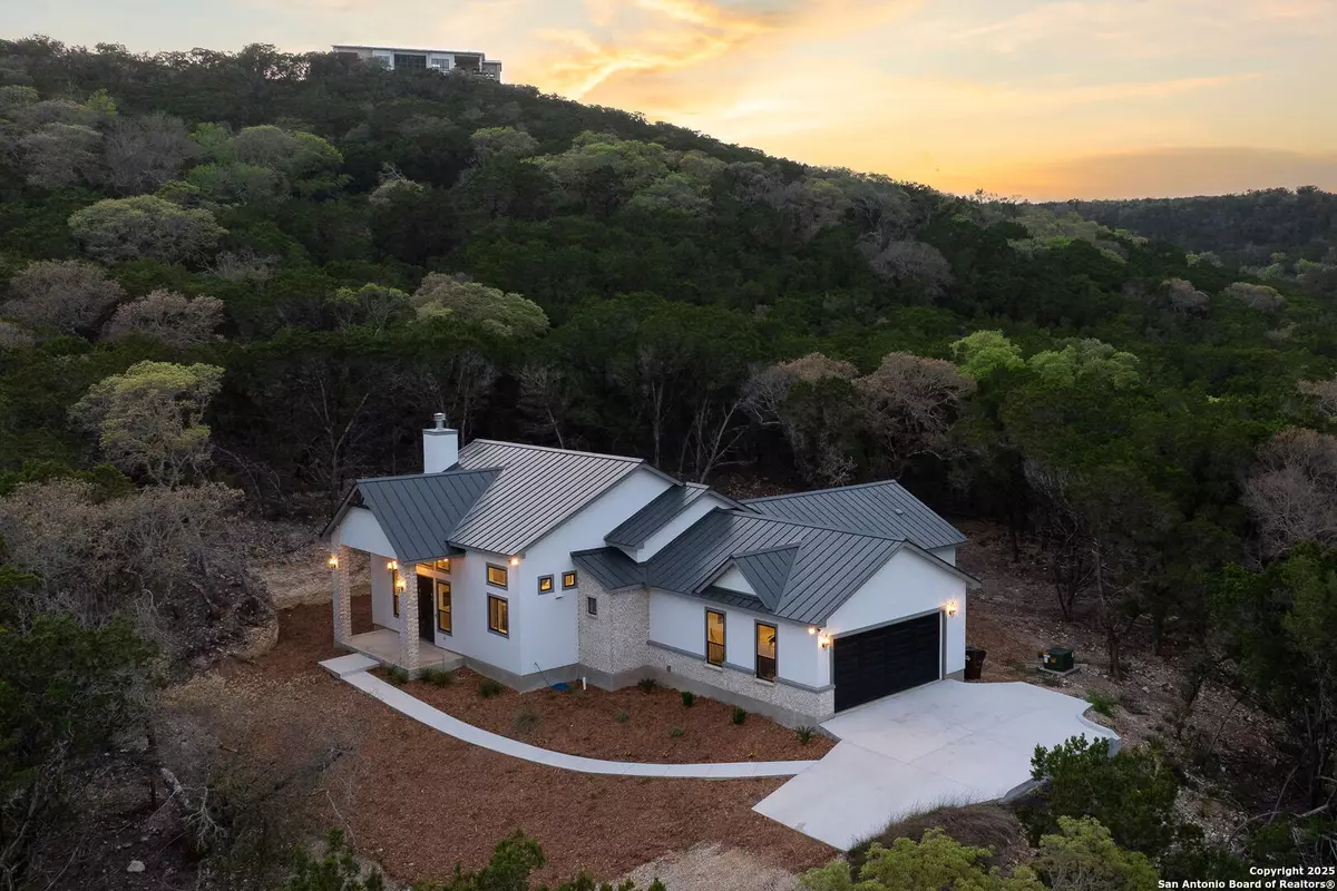 Mico, TX 78056,303 Pr 1733