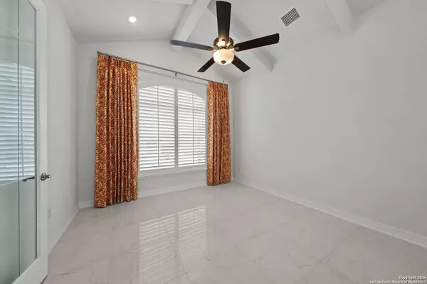 San Antonio, TX 78257,4051 Wood Creek