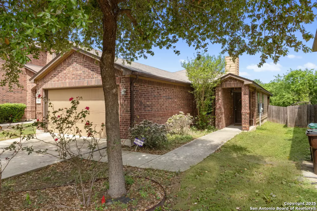 Converse, TX 78109,9934 HAWK VILLAGE