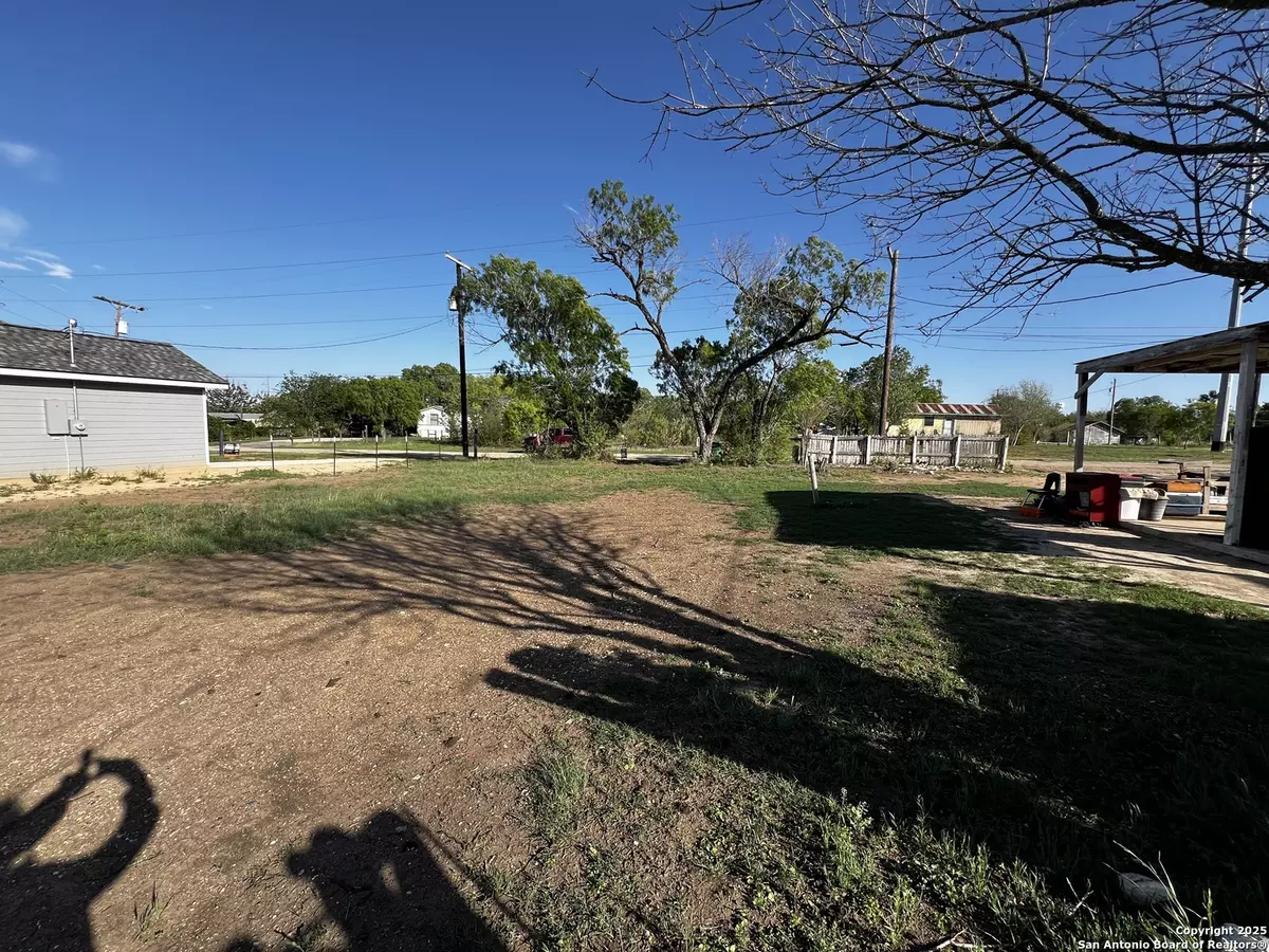 Jourdanton, TX 78026,WILLOW ST. Willow
