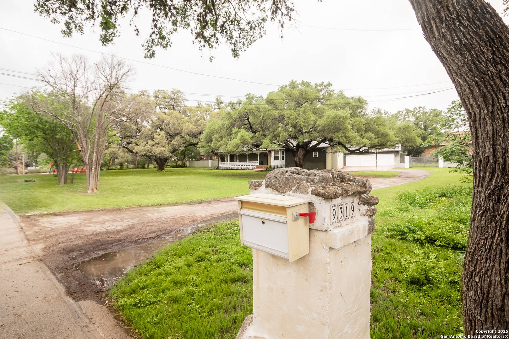 San Antonio, TX 78217,9319 Oak Ledge