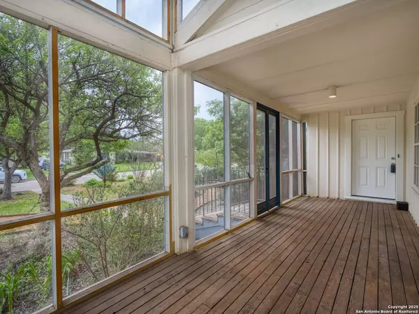 San Antonio, TX 78209,329 Irvington