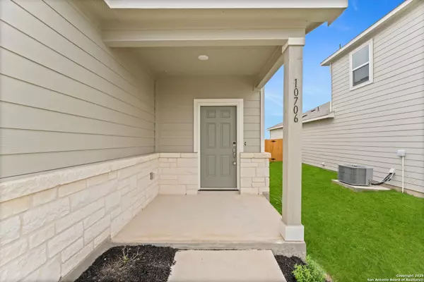 San Antonio, TX 78109,10706 Gilmore Garden