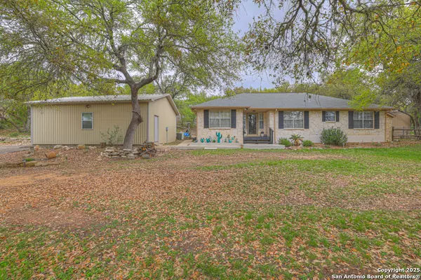 Canyon Lake, TX 78133-6041,760 LORNE RD