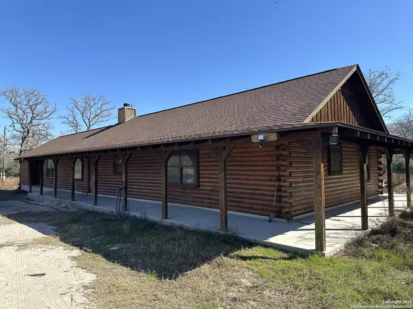 4500 Hickory Forrest, Seguin, TX 78155